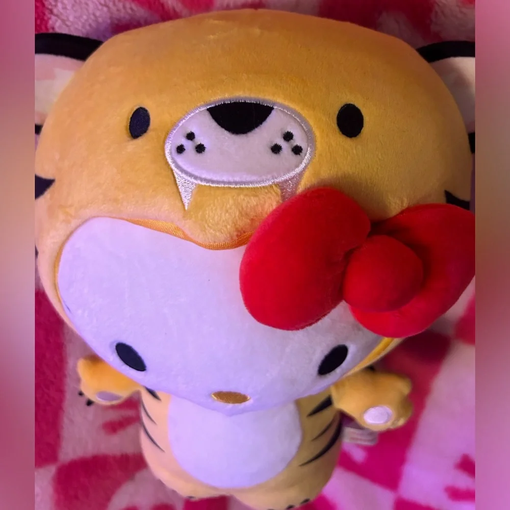 Hello Kitty X Kid Robot weighted “year of the tiger” plush - Picture 2 of 5